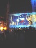„unijní“ světelné obrazy na bruselské radnici a na nich česká vlajka